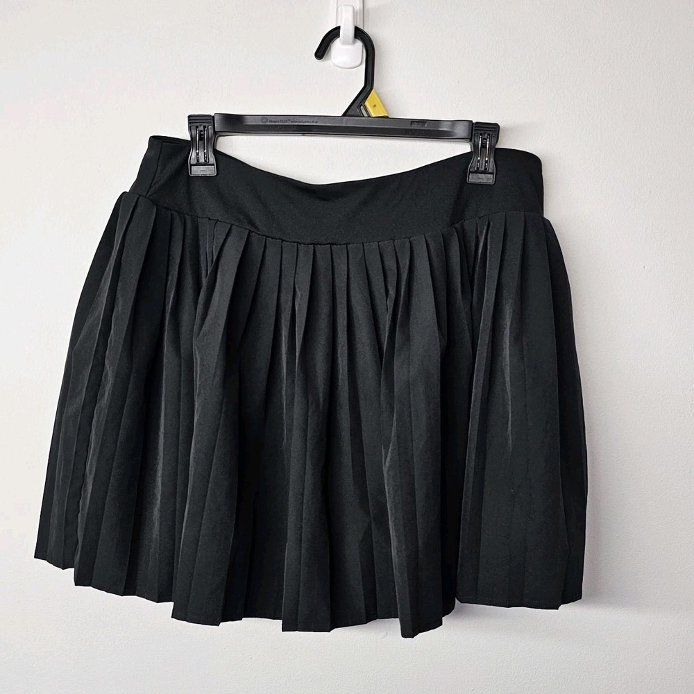Stretch The Rules Womens Large Black Pleated Athletic Skort with Built-in Shorts